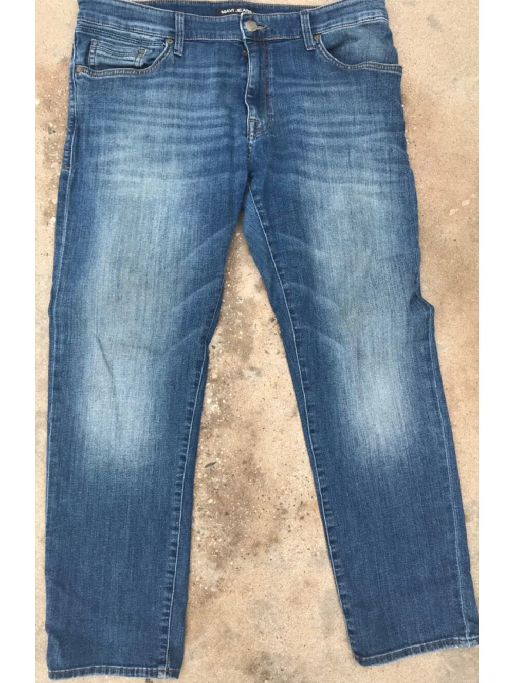 Mavi Jeans Zach Straight Leg Jeans Mens Blue Medium Wash Denim Pants Zip Fly